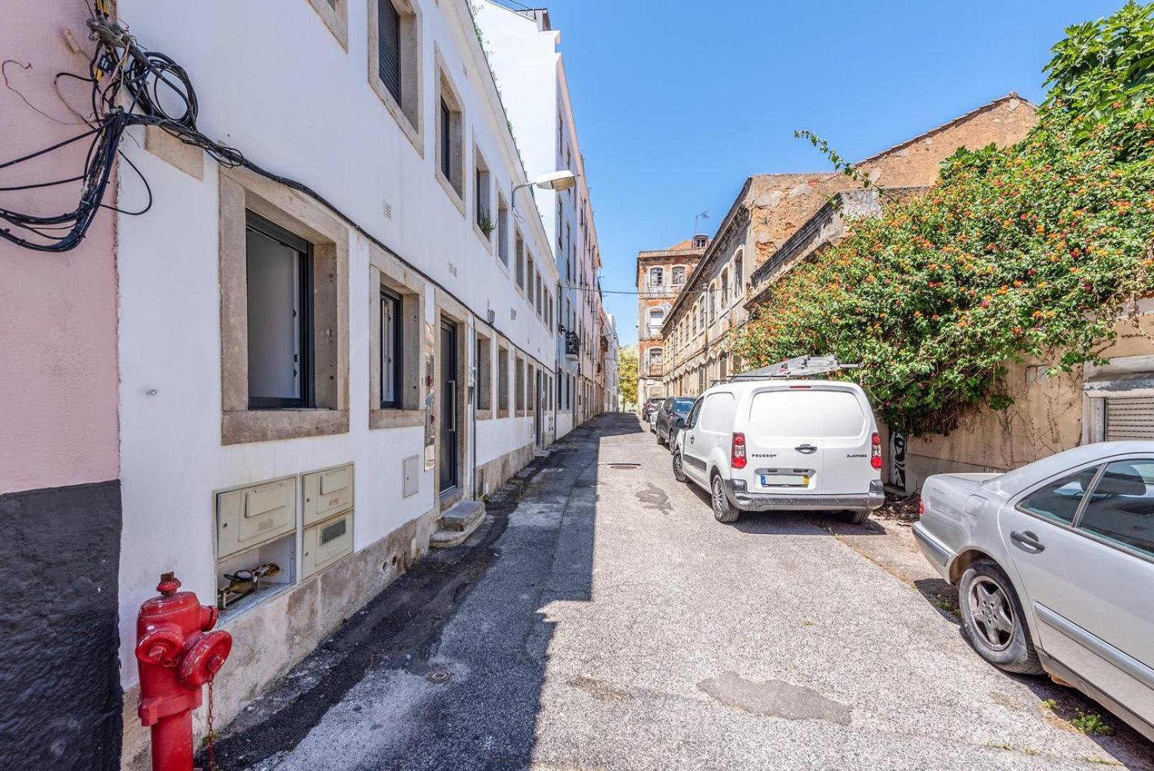 Guestready - Minimalist Studio In Downtown Lisbon Apartment ภายนอก รูปภาพ